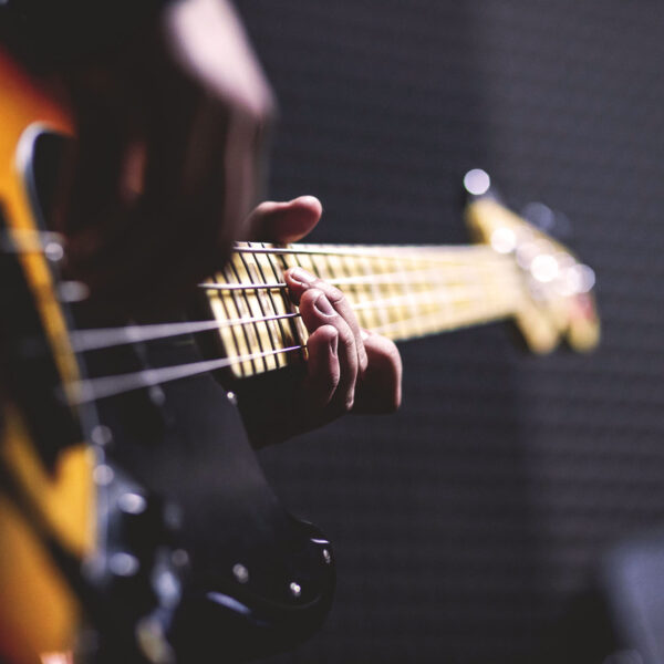 chord-close-up-electric-guitar-96380